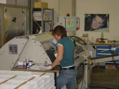 Fadenheftmaschine